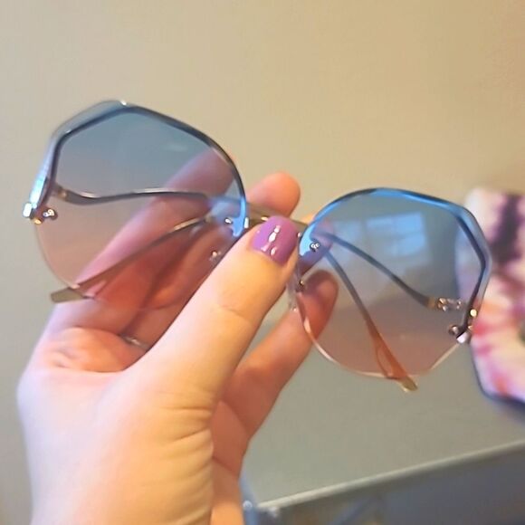Blue Pink Ombre Sunset Rimless Womens Sunglasses Metal S - Picture 1 of 10
